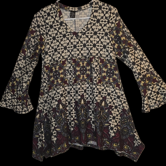 NEW TUNIC SHIRT (M) Win win - Picture 1 of 6